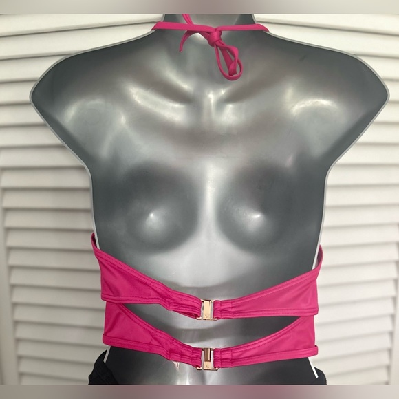 Victoria’s Secret The Bombshell” halter top bikini top size 32 D - Picture 7 of 7